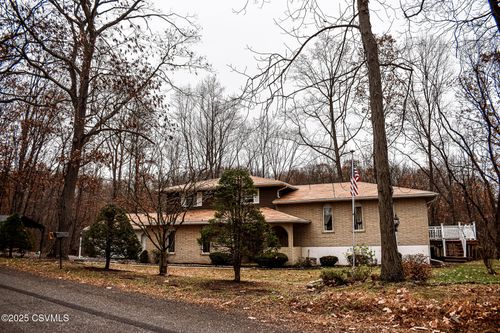 164 Crocus Rd, Sunbury, PA, 17801-6610 | Card Image