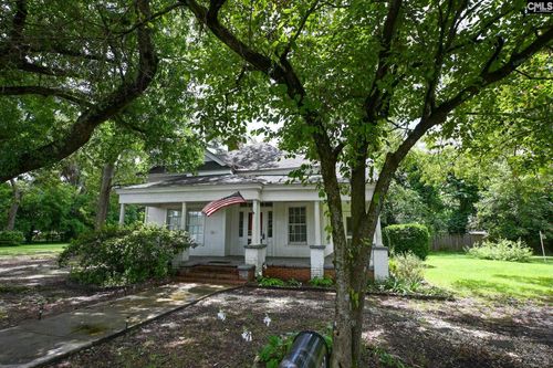 209 Oak St, Ridge Spring, SC, 29129-9495 | Card Image