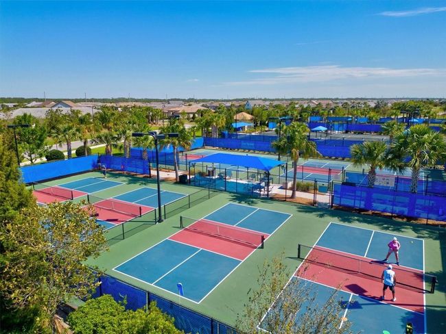 7113 Gradford Ct, House other with 3 bedrooms, 4 bathrooms and null parking in Lakewood Ranch FL | Image 82