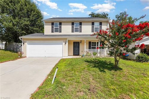 4610 Chapel Ridge Dr, Greensboro, NC, 27405-2794 | Card Image