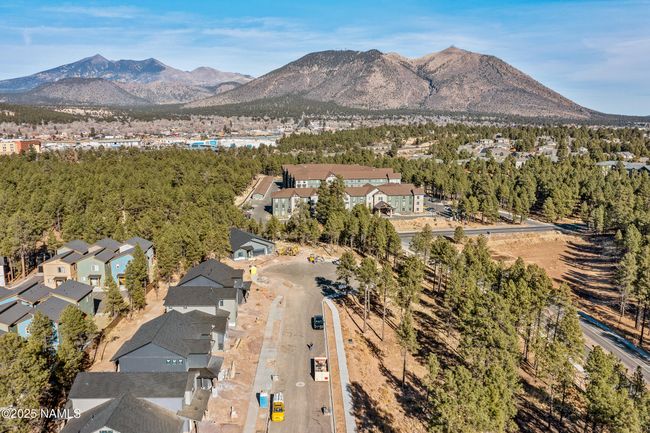 317 N Valerian Ln, House other with 4 bedrooms, 3 bathrooms and null parking in Flagstaff AZ | Image 6