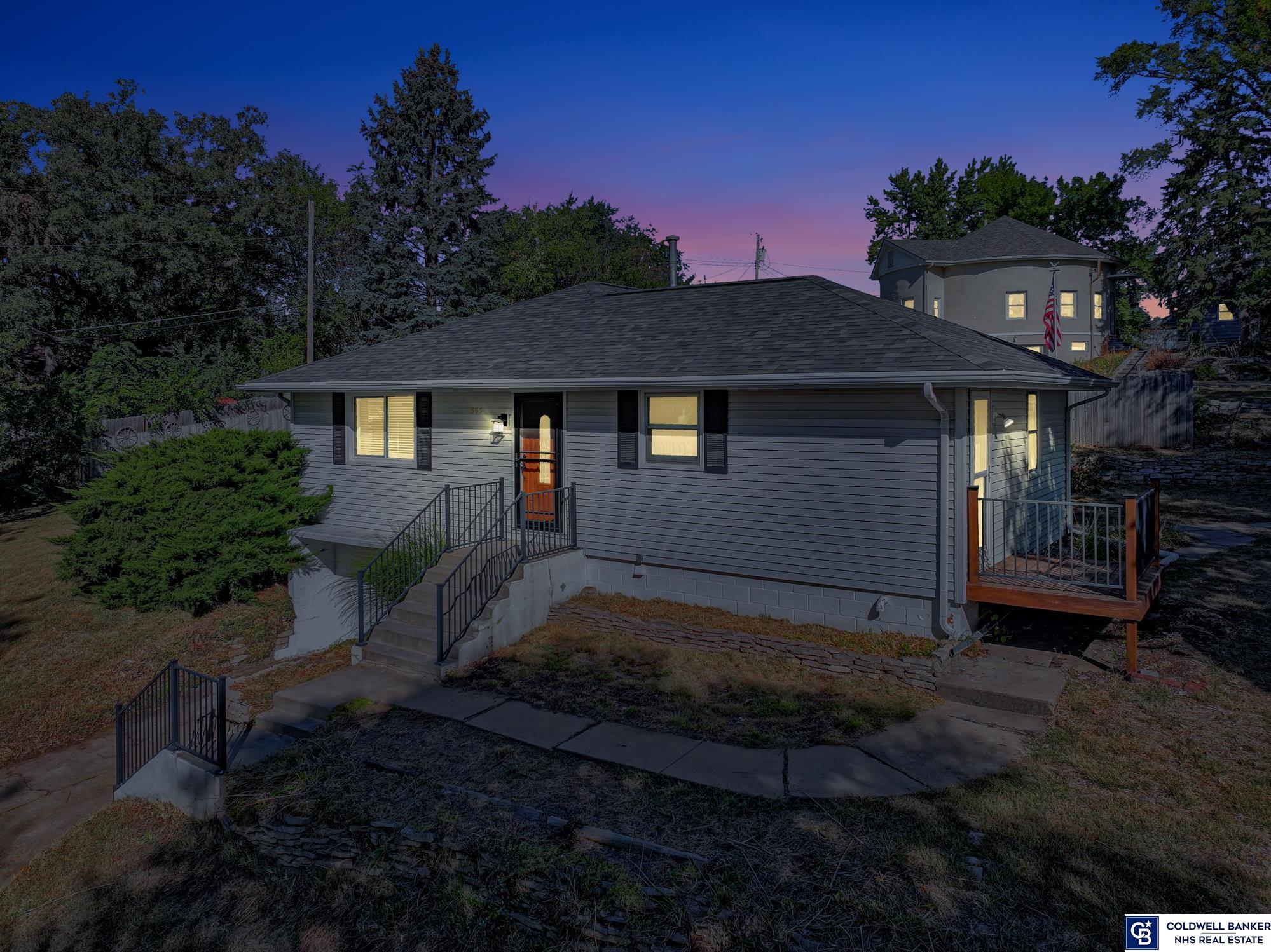 7th St, Louisville, NE 68037