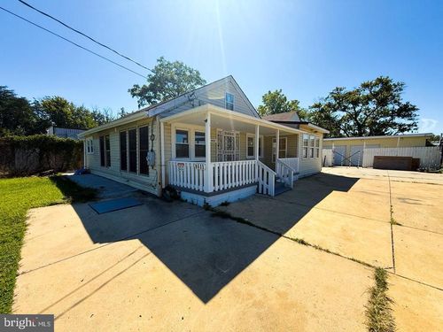 8611 Westphalia Rd, UPPER MARLBORO, MD, 20774-3523 | Card Image