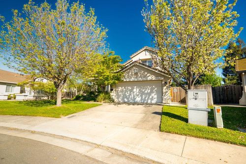 24 Grand Fir Dr, Lodi, CA, 95242-8329 | Card Image