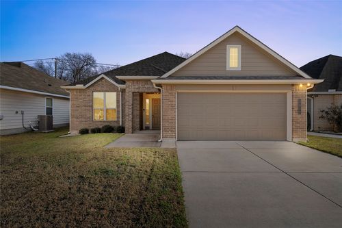 3917 S Fork Ranch Rd, Waco, TX, 76705-6021 | Card Image