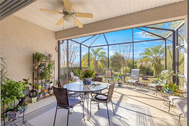 10055 Sw 90 Th Loop, House other with 2 bedrooms, 2 bathrooms and null parking in OCALA FL | Image 13