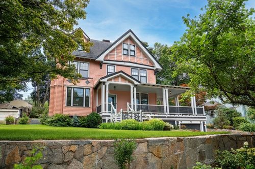 20 Rice St, Newton, MA, 02459-1934 | Card Image