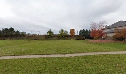 715 Samantha Cir, Geneva, IL, 60134-4412 | Card Image