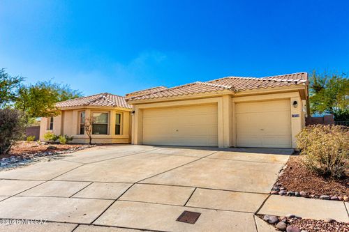10720 E Silver Vein Drive, Tucson, AZ, 85748 | Card Image