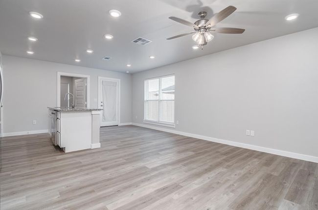 2912 Pitchfork Rd, House other with 3 bedrooms, 2 bathrooms and 1 parking in Midland TX | Image 4