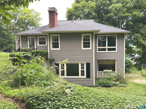33 Hillcrest Ave, Watertown, CT, 06795-2526 | Card Image