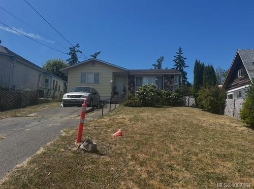 8082 York Ave, Crofton, BC, V0R1R0 | Card Image