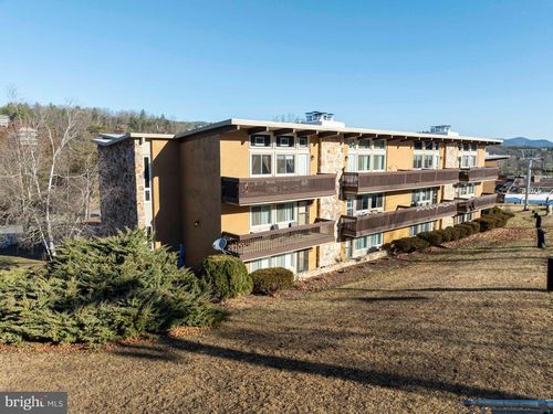 327-1814 Fairway Dr, Basye, VA, 22810 | Card Image