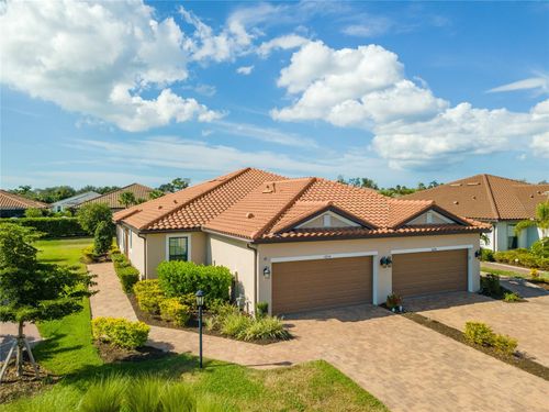 6250 Plateau Ct, Bradenton, FL, 34203-4578 | Card Image