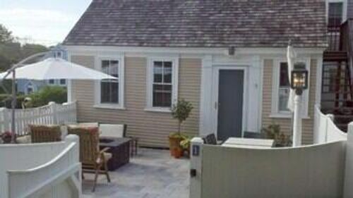 unit-1-15 Carver St, Provincetown, MA, 02657-2146 | Card Image