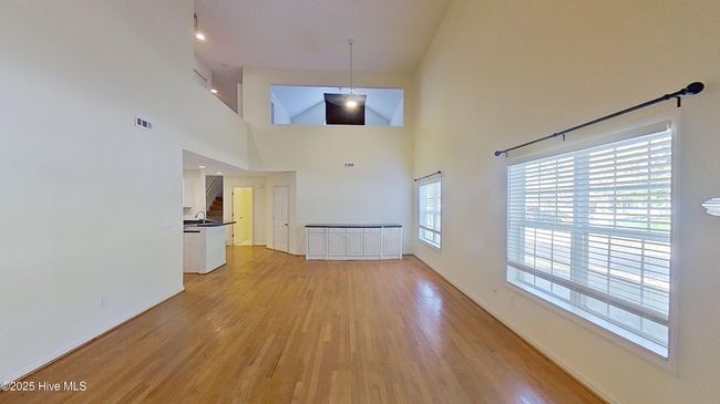 801 Sloop Pointe Ln, Townhouse with 3 bedrooms, 3 bathrooms and 1 parking in Kure Beach NC | Image 5