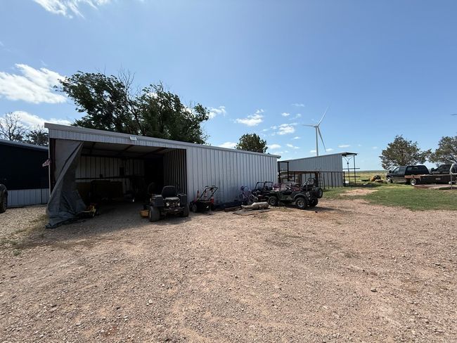 447 W Fm 1606, House other with 3 bedrooms, 2 bathrooms and 2 parking in Ira TX | Image 35