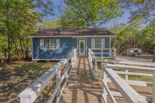 285 Debbies Blvd, Livingston, TX, 77351-7783 | Card Image