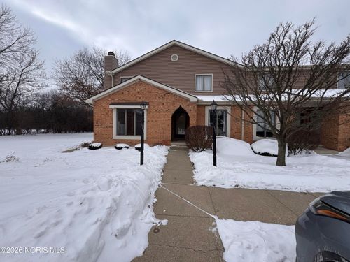 11085 Riverbend Ct E, Perrysburg, OH, 43551-3672 | Card Image