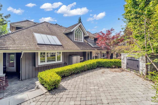 4683 Decourcy Court, House other with 4 bedrooms, 2 bathrooms and 4 parking in West Vancouver BC | Image 38