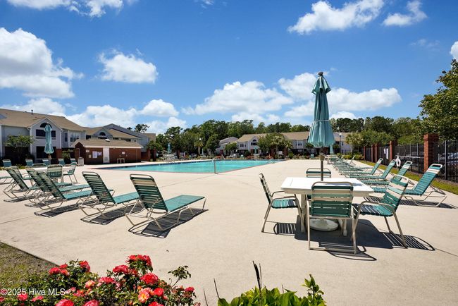 APT-101 - 4110 Breezewood Dr, Condo with 2 bedrooms, 2 bathrooms and null parking in Wilmington NC | Image 28