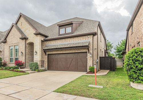 2044 Remington Dr, Irving, TX, 75063-1206 | Card Image