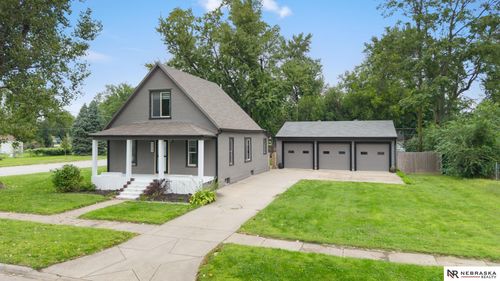 124 W Alexander Street, Valley, NE, 68064 | Card Image