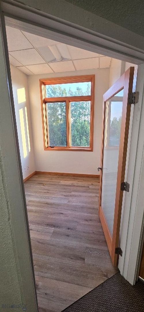 unit-e2-c-4055 Valley Commons Dr, Bozeman, MT, 59718-6432 | Card Image