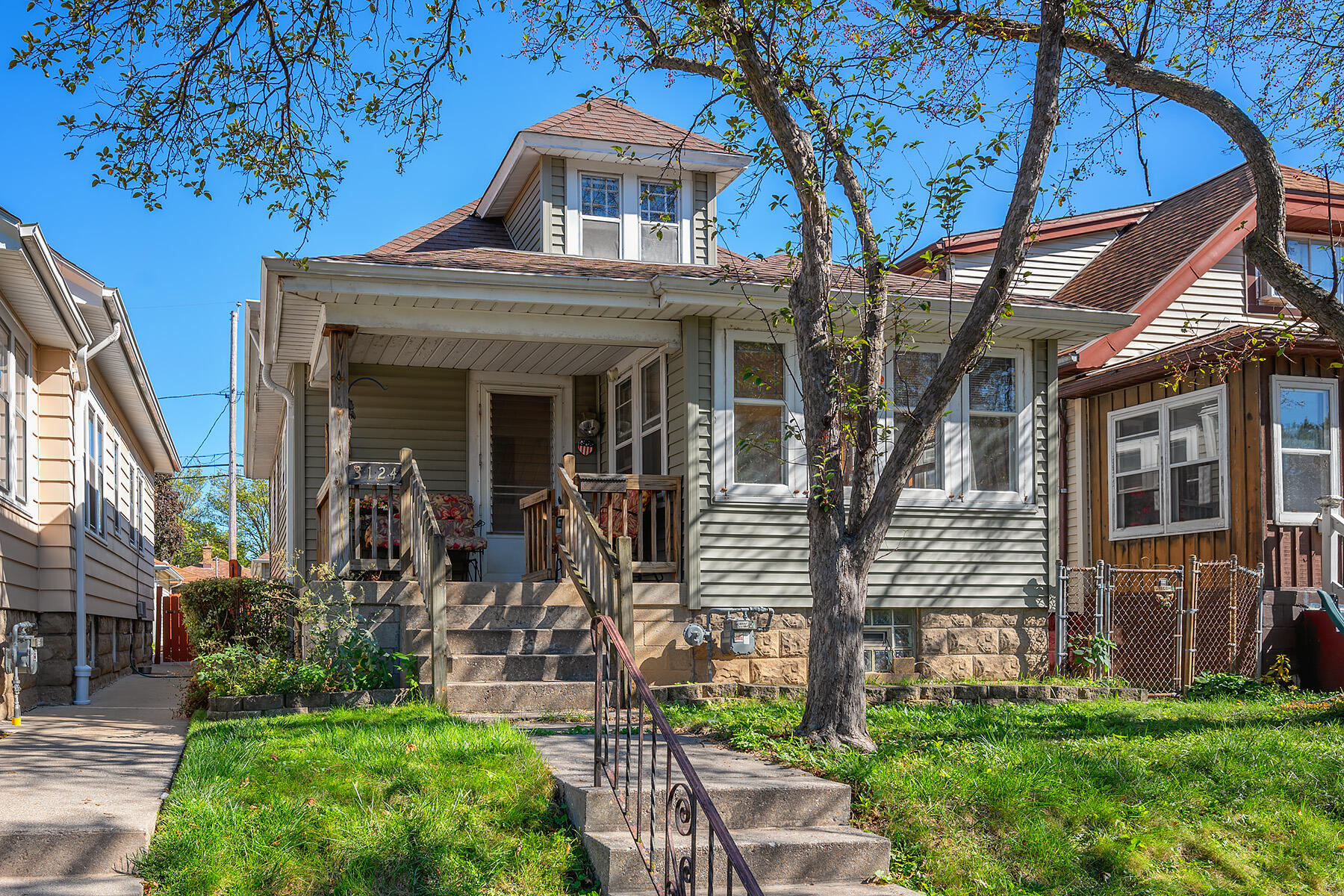 18th St, Milwaukee, WI 53215