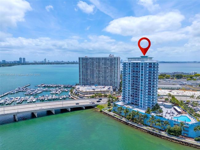 APT-1002 - 1881 79 Th Street Cswy, Condo with 2 bedrooms, 3 bathrooms and null parking in North Bay Village FL | Image 40