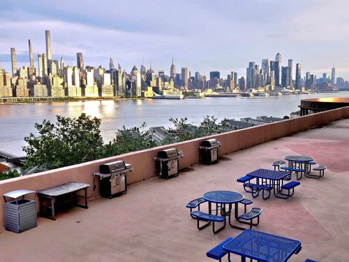 22n-6600 Kennedy Blvd, West New York, NJ, 07093-4230 | Card Image