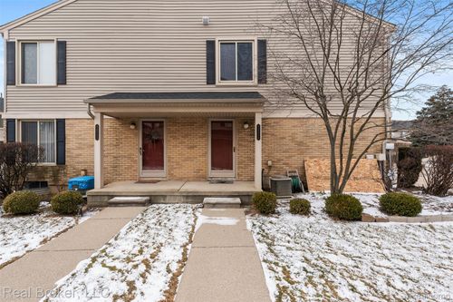 44594 Connecticut Ct, Clinton Twp, MI, 48038-1074 | Card Image
