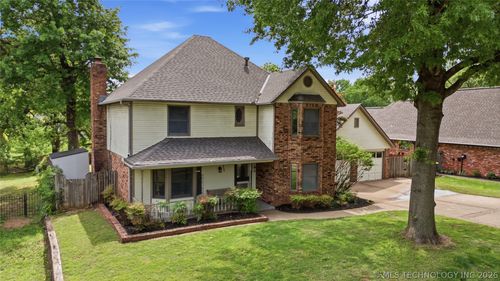 8608 E 106th St, Tulsa, OK, 74133-7317 | Card Image