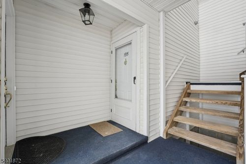 195 Alexandria Way, Basking Ridge, NJ, 07920-2771 | Card Image