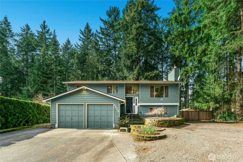 4633 Gunvor Ct Ne, Olympia, WA, 98516-9213 | Card Image