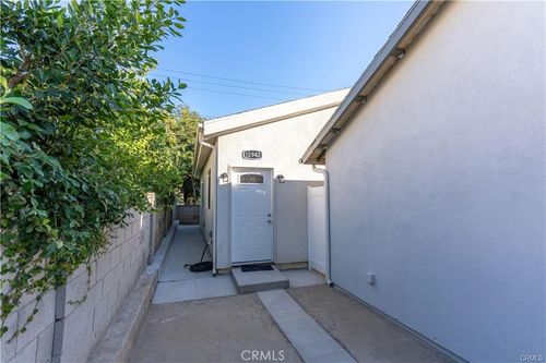 12942 Oberlin St, Sylmar, CA, 91342-3428 | Card Image