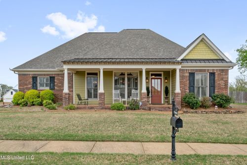 3922 Huntingdon Ln, Hernando, MS, 38632-5604 | Card Image