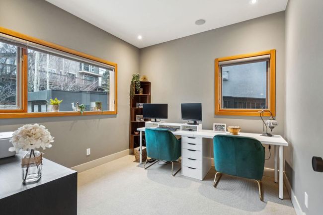 47 Patterson Dr Sw, House other with 4 bedrooms, 4 bathrooms and 5 parking in Calgary AB | Image 16