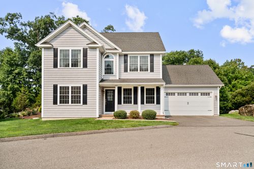 40-40 Sconset Cir, Shelton, CT, 06484-6168 | Card Image