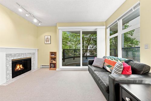 209-1924 Comox Street, Vancouver, BC, V6G1R4 | Card Image