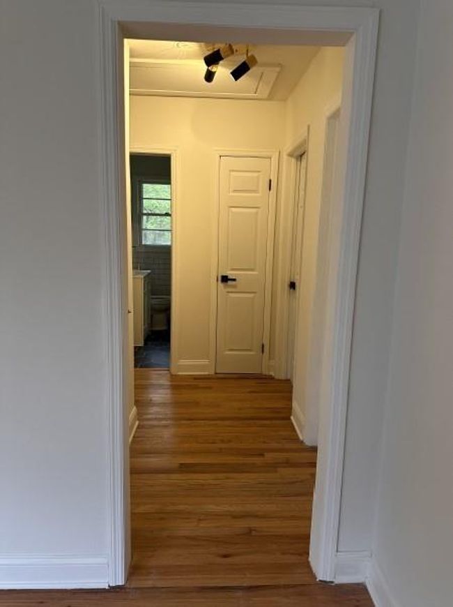 2037 Brannen Rd Se, House other with 3 bedrooms, 2 bathrooms and 3 parking in Atlanta GA | Image 7