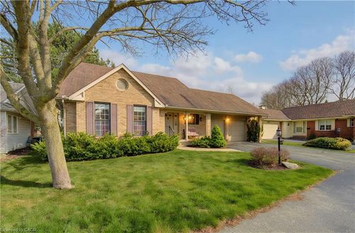 306 Roxton Dr, Waterloo, ON, N2T1R6 | Card Image