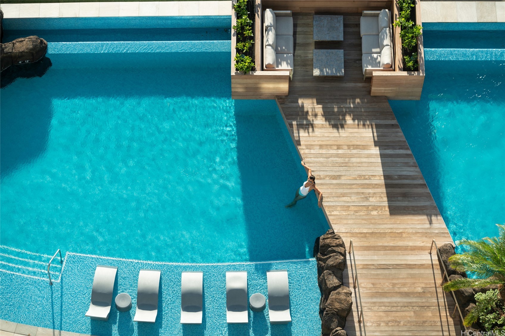 Residential in Honolulu 4