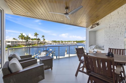 201-1110 Seminole Dr, Fort Lauderdale, FL, 33304-4581 | Card Image