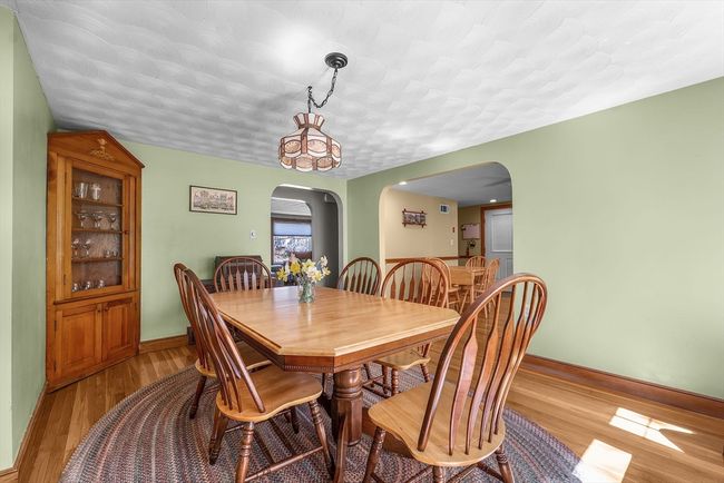6 Garden St, House other with 3 bedrooms, 2 bathrooms and 3 parking in Woburn MA | Image 13