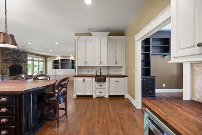 1360 S Highway 92, House other with 5 bedrooms, 6 bathrooms and null parking in Jamestown KY | Image 34