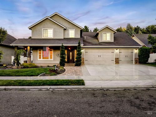 2816 S Bear Claw Way, Meridian, ID, 83642-4470 | Card Image