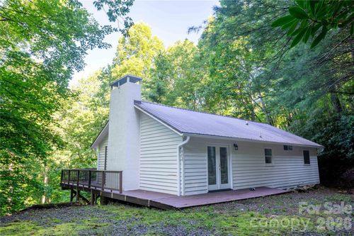 479 Big Ridge Rd, Burnsville, NC, 28714-7566 | Card Image