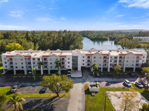 apt-302-8240 Sw 210th St, Cutler Bay, FL, 33189-3493 | Card Image