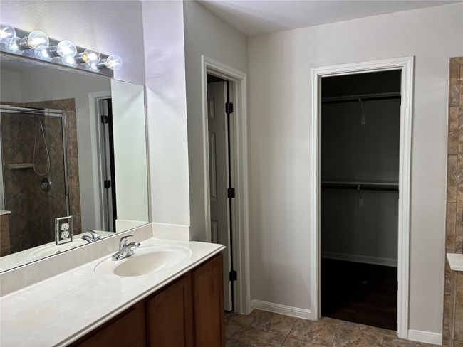 Master Bathroom | Image 8
